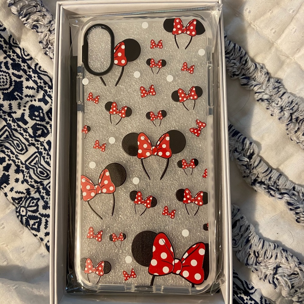 DISNEY IPHONE XS MAX CASES